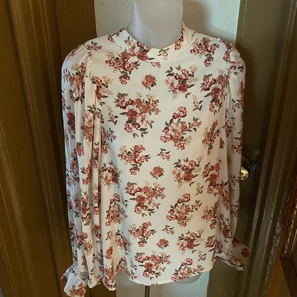 Ro & De Anthropologie Bloom Blouse - Picture 5 of 5